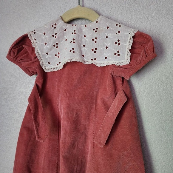 VINTAGE 1940s Corduroy Eyelet Collar Dress Toddler Girls Cottagecore - Picture 8 of 9